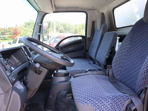 Used 2024 Chevrolet Low Cab Forward image 18