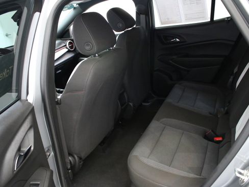 Certified 2024 Chevrolet Trax RS w/ Driver Confidence Package FWD image 25