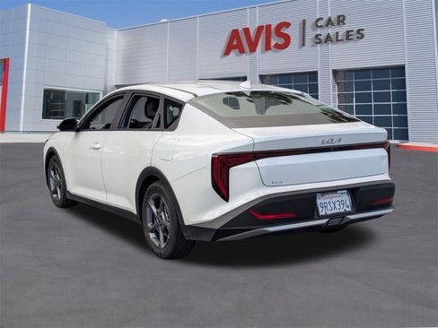Used 2025 Kia K4 LXS image 9