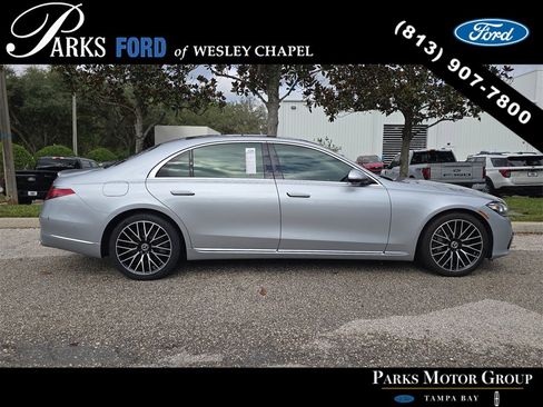 Used 2021 Mercedes-Benz S 580 4MATIC Sedan image 4