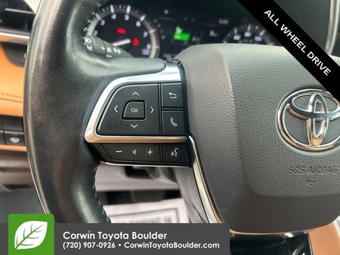 Used 2021 Toyota Highlander Platinum AWD/4WD image 27