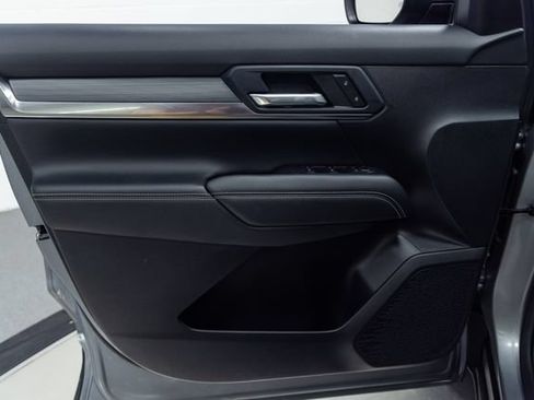 Used 2025 GMC Terrain Elevation FWD image 11
