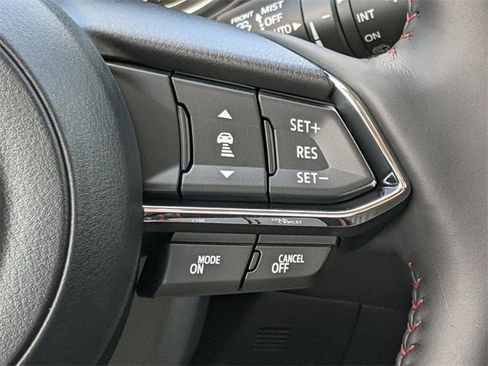 Used 2025 MAZDA CX-5 Carbon Edition image 23