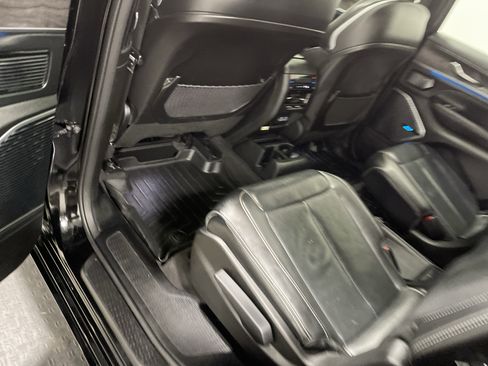 Used 2021 Jeep Grand Cherokee L Overland w/ Luxury Tech Group IV image 17