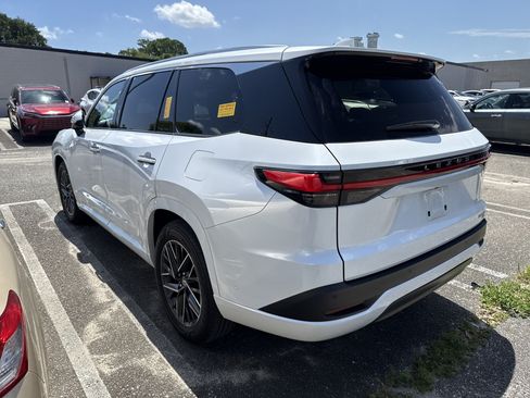 Certified 2025 Lexus TX 350 AWD image 3