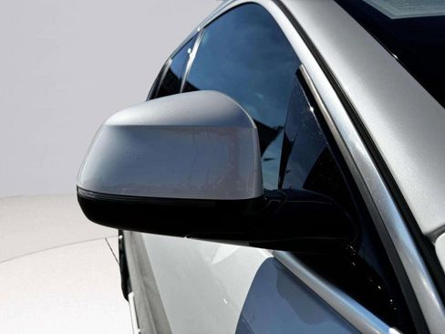 Used 2020 BMW X5 xDrive50i w/ Premium Package image 10