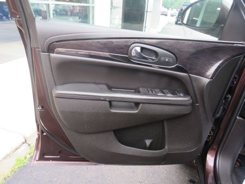 Used 2015 Buick Enclave Leather w/ Trailering Package AWD/4WD image 18