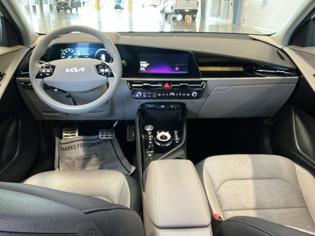 Used 2024 Kia Niro Wave w/ Wave Preserve Package FWD image 27