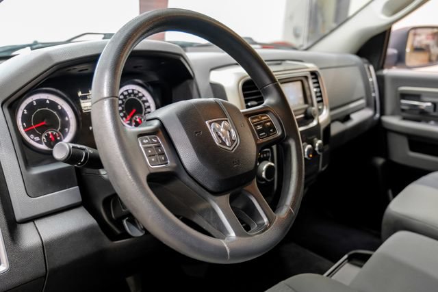 Used 2020 RAM 1500 Classic SLT RWD image 21