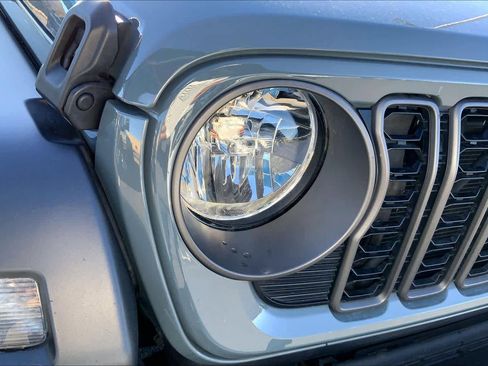 Used 2024 Jeep Wrangler Sport image 54