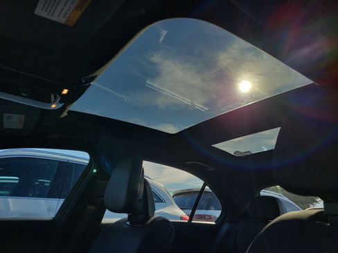 Certified 2025 Mercedes-Benz C 300 4MATIC Sedan image 34