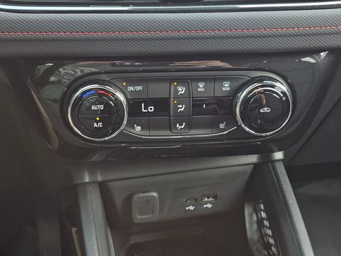 Used 2026 Chevrolet TrailBlazer RS w/ Convenience Package AWD/4WD image 34