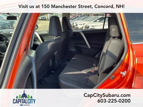 Used 2016 Toyota RAV4 LE AWD/4WD image 13