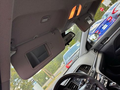 Used 2020 Hyundai Elantra Value Edition w/ Cargo Package (C1) FWD image 44