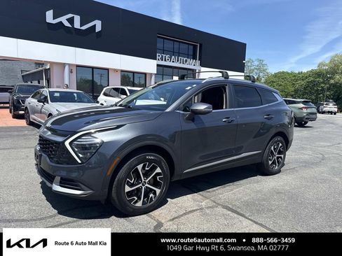 Used 2024 Kia Sportage EX AWD/4WD image 1