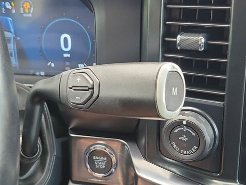 Used 2023 Ford F250 Lariat w/ Lariat Ultimate Package AWD/4WD image 33