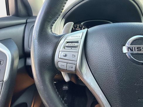 Used 2018 Nissan Altima 2.5 SR FWD image 26