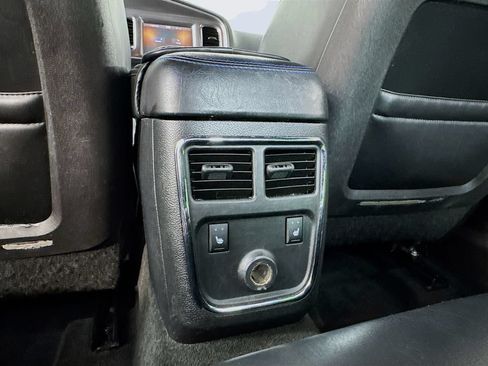 Used 2013 Dodge Charger R/T RWD image 19