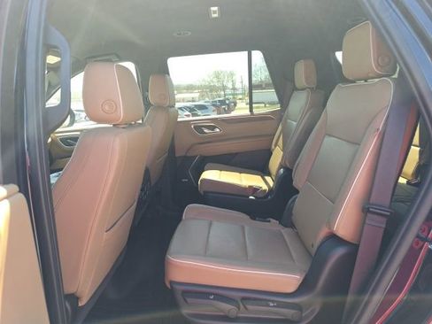 Used 2021 Chevrolet Tahoe Premier image 36