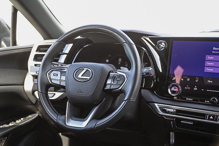 Used 2025 Lexus RX 350h w/ Convenience Package AWD/4WD image 15