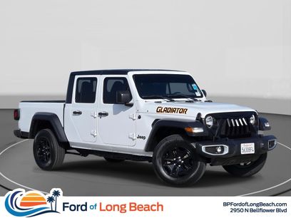 Used 2023 Jeep Gladiator Sport
