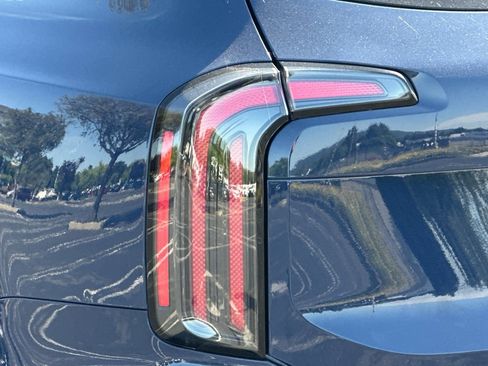 Used 2023 Kia Telluride EX X-Line AWD/4WD image 49