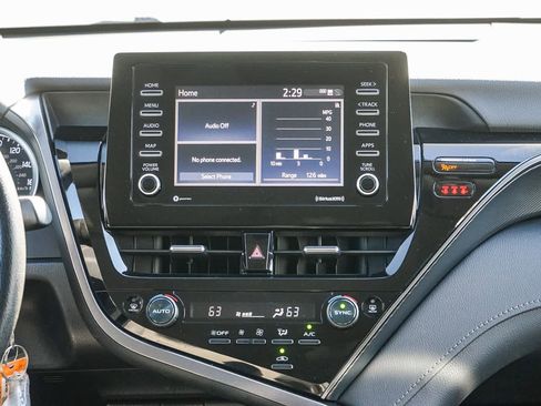 Used 2024 Toyota Camry LE image 13