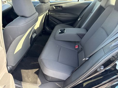 Certified 2025 Toyota Corolla LE w/ Carpet Mat Package (TMS) FWD image 17