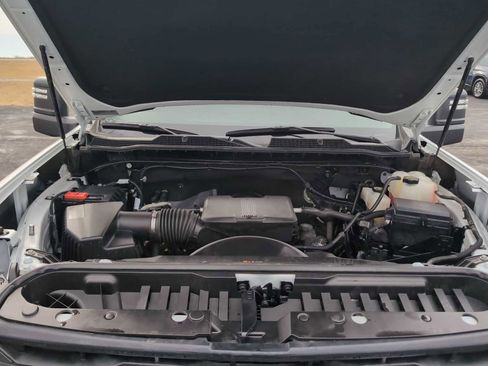 Used 2025 Chevrolet Silverado 2500 Custom w/ Custom Value Package image 28