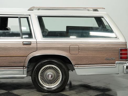 Used 1987 Mercury Grand Marquis Colony Park GS image 20