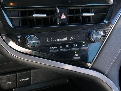 Certified 2023 Toyota Camry SE FWD image 19
