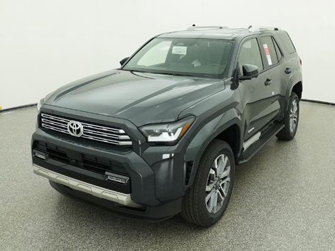 New 2026 Toyota 4Runner Limited AWD/4WD image 3