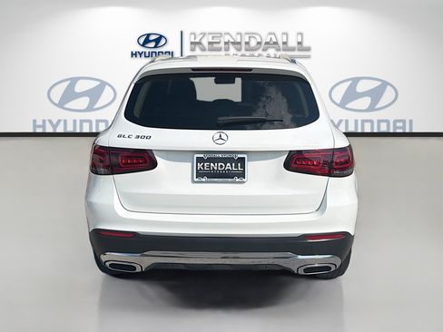 Used 2022 Mercedes-Benz GLC 300 w/ Premium Package Lite image 5