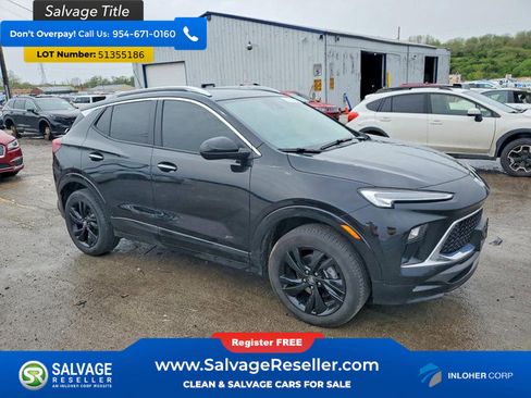 Used 2025 Buick Encore GX Sport Touring w/ Comfort Package AWD/4WD image 5