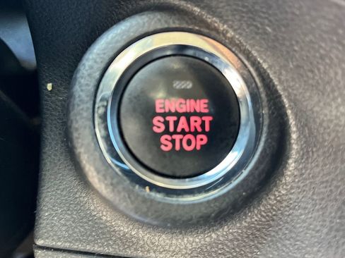 Used 2021 Subaru Forester Premium image 18