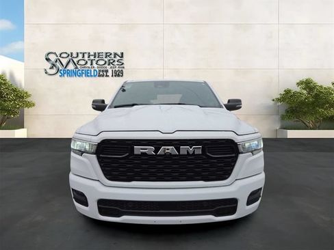 Used 2025 RAM 1500 Big Horn AWD/4WD image 8