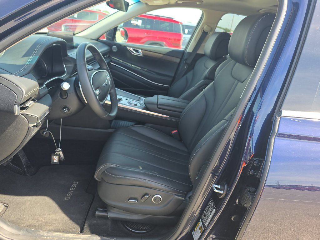 Used 2024 Genesis GV80 3.5T AWD/4WD image 6