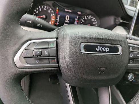 Used 2023 Jeep Compass Limited AWD/4WD image 15