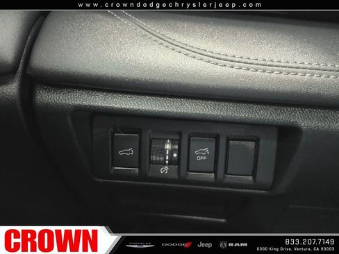 Used 2024 Subaru Outback Limited image 27