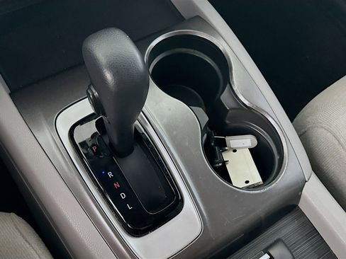 Used 2017 Honda Pilot LX image 23