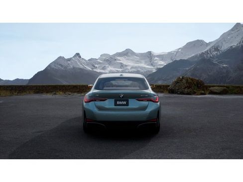 New 2026 BMW i4 eDrive40 image 5