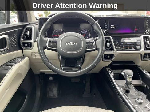 Used 2022 Kia Sorento S w/ Panoramic Sunroof Package FWD image 18