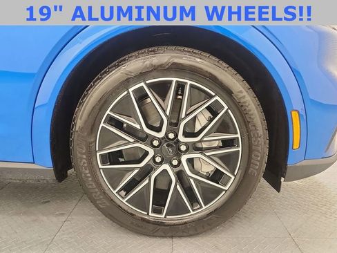 New 2025 Ford Mustang Mach-E Premium image 12