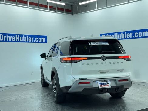 Used 2022 Nissan Pathfinder Platinum w/ Cargo Package AWD/4WD image 9