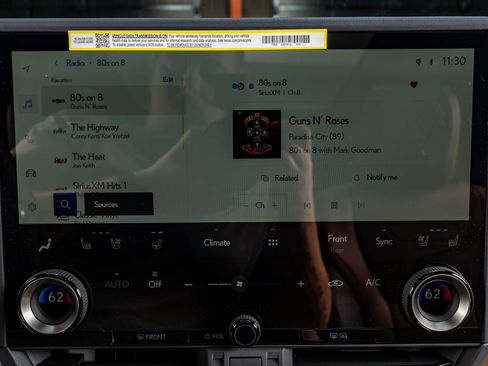 Used 2025 Lexus GX 550 w/ Accessory Package (2T) image 24