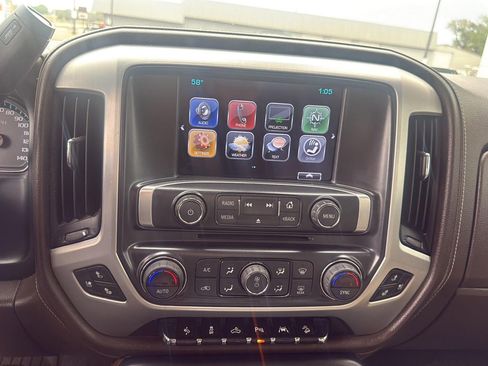 Used 2017 GMC Sierra 1500 SLT AWD/4WD image 21