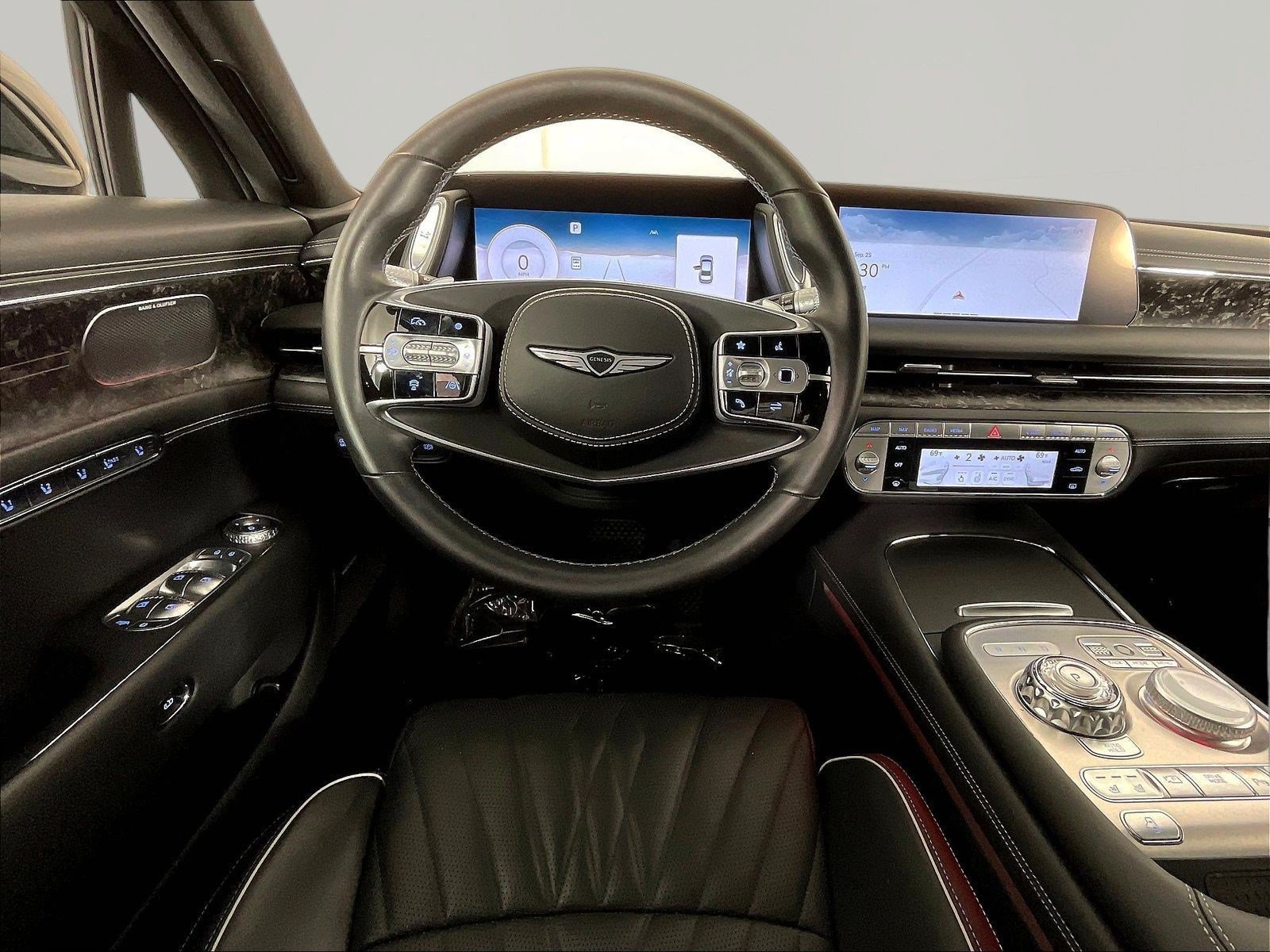 Used 2023 Genesis G90 3.5T AWD/4WD image 8