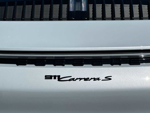 Used 2024 Porsche 911 Carrera S image 28