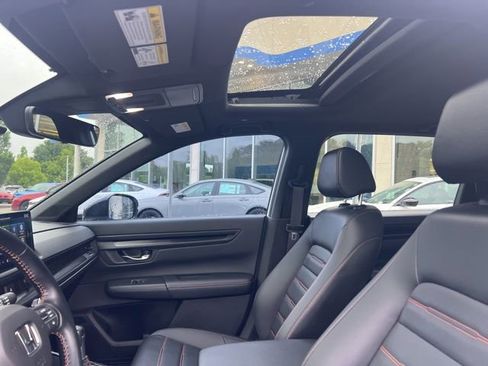 Used 2025 Honda CR-V Sport-L image 14