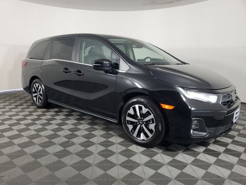 Used 2025 Honda Odyssey EX-L image 2